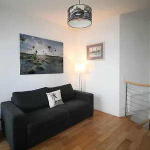 Cozy Saint Georges Apartment Paris